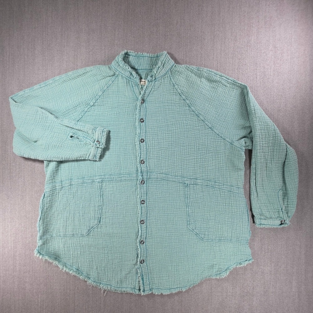 We The‎ Free Button Down Shirt Womens Medium Seafoam Green Gauze Raw Hem Pockets